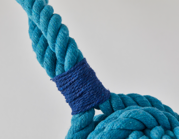 CelticKnot_BlueTie_Detail02_1800x1400_60e82a7d-c375-4321-aa1f-f3755d651141