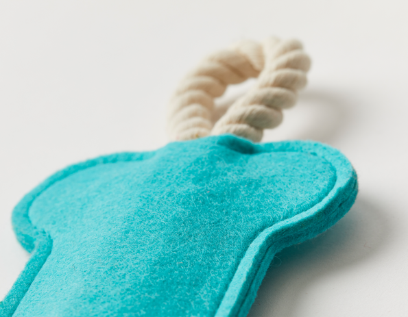 HitchandBone_Teal_Detail03_1800x1400_9bf69184-5106-4c8f-81e4-0751e15dcbce